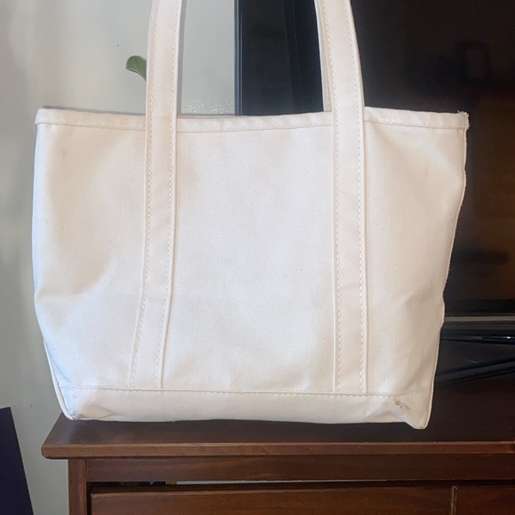 Abbode X LL Bean Boat and Tote Collab Gossip Girl NYC tote bag - Picture 3 of 6